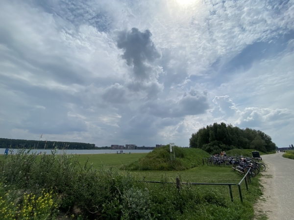 Parkeerplaats om te zwemmen Stadshagen