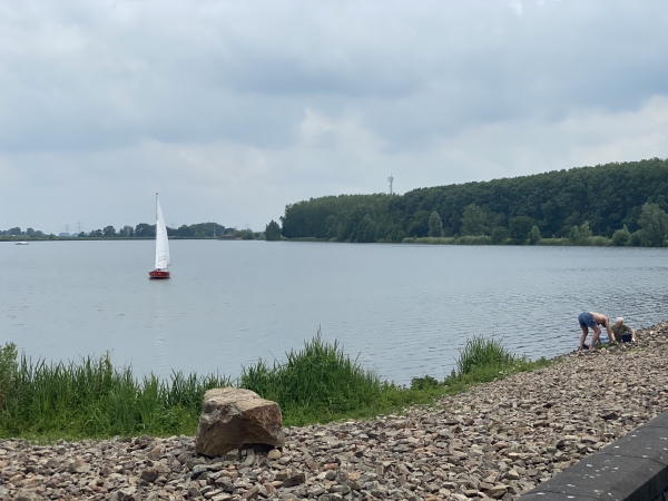 Aan de kant of zeilen in Stadshagen