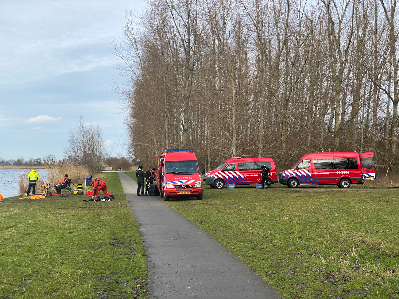 Duikers brandweer oefenen